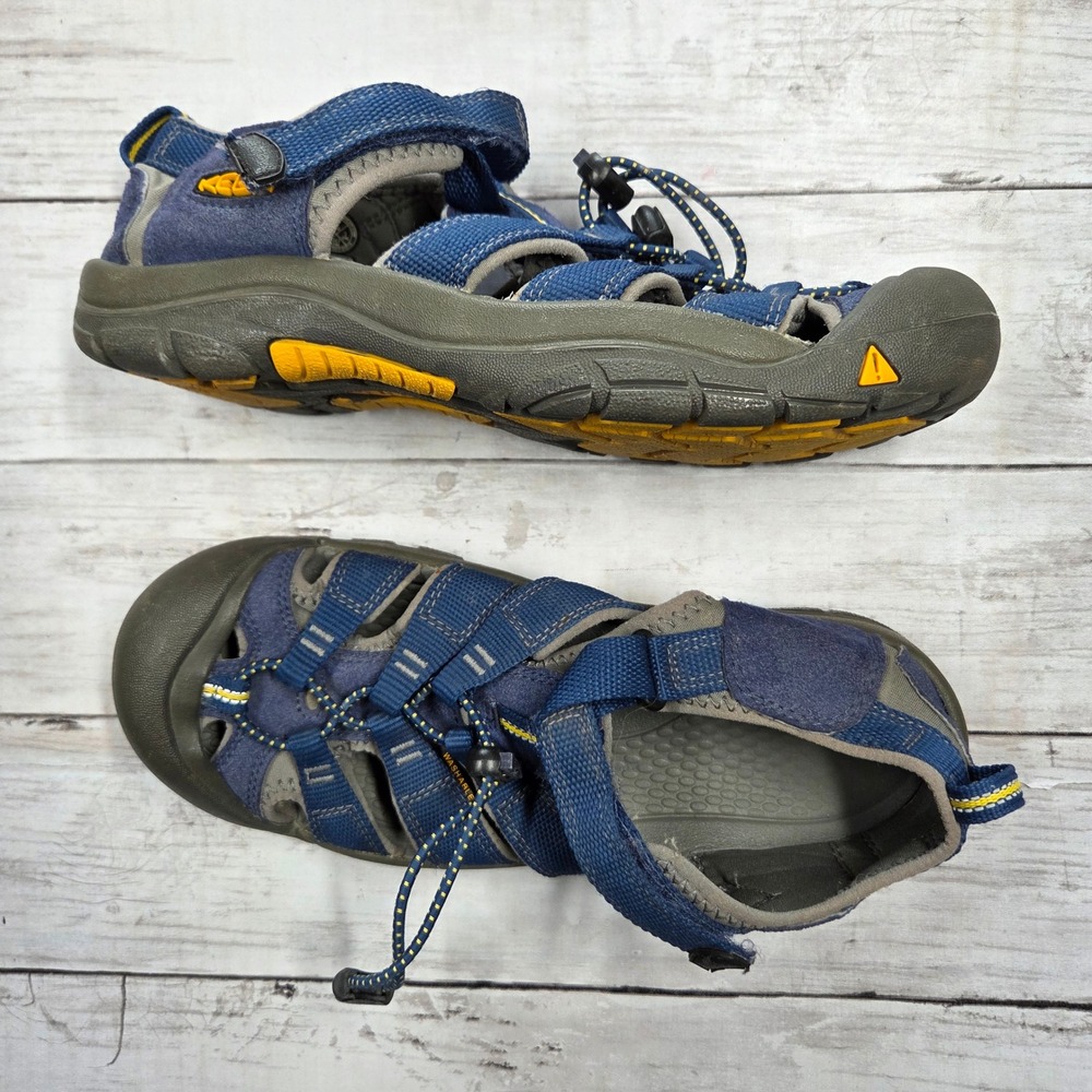 Keen Newport H2 Sport Sandals Hybrid Blue Grey Youth 6 Boys 1009962